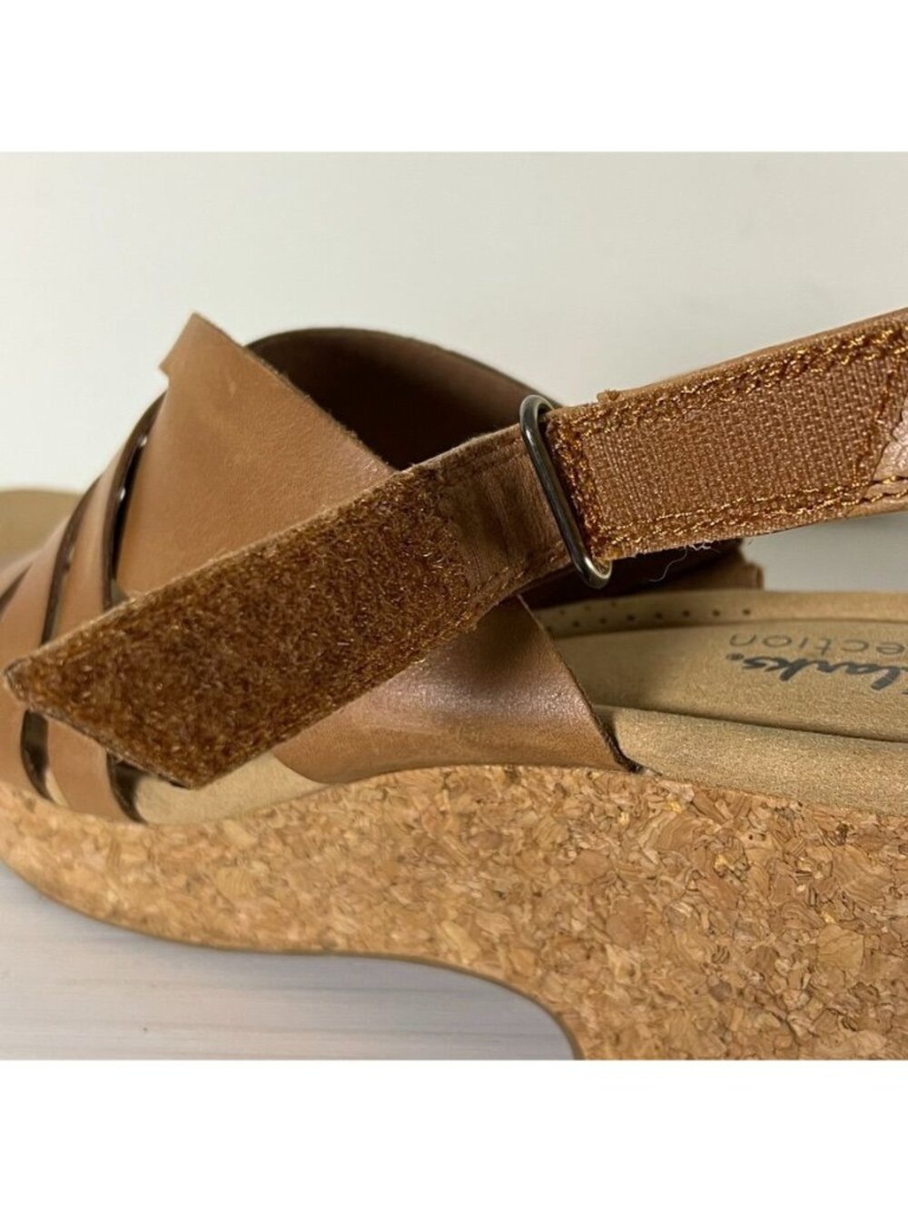 Clarks Collection Women’s 9.5 Tan Leather Strappy Cork Wedge Sandals Resort - Picture 8 of 12